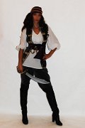 5C Piratka 36-38, 17€